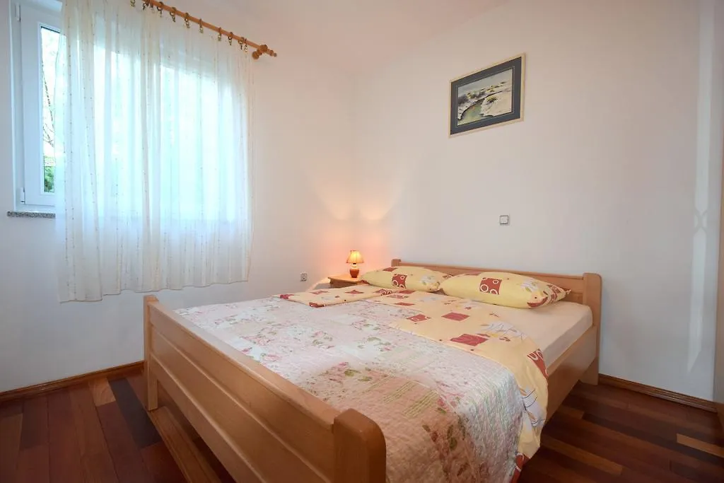 Apartments Katic Malinska